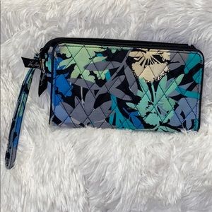 vera bradley wallet